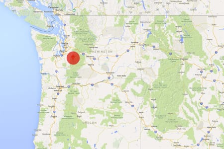 MOUNT RAINIER: Det fryktes at en norsk klatrer er omkommet i området merket med rødt. Foto: Google Maps