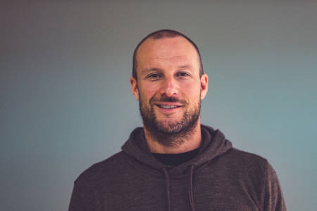 PÅ LANSERING: Fri Flyt møtte Aksel Lund Svindal på lansering av Sweets nye goggles. Foto: Bård Gundersen
