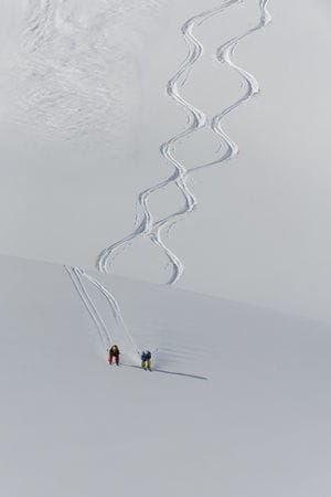 Aksel Lund Svindal og Eirik Finseth konkurrerte mot hverandre i mange år, før Finseth droppet ut av racingsirkuset og satset på frikjøring. Hos CMH Adamants dukket konkurranseinstinktet frem hos begge, om enn i litt andre omgivelser. Bilde: Endre Løvaas