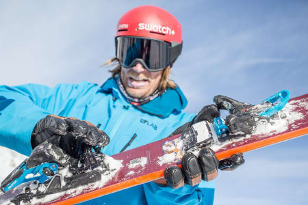 DRAPÅ-TYPER: Både Cody Townsend og Shift er saker med Salomon-logo som liker å dra på. Foto: Salomon