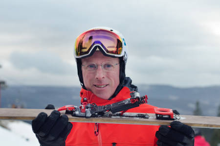 PIERRES NYVINNING: Pierre Mouyade er mannen bak telemarkbindingen Meidjo. Foto: Erlend Sande