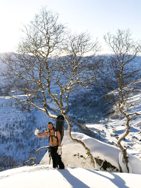Topptur i Eikedalen for å bygge bc-jibs.