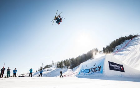 HØYT NIVÅ: Kjørerne dro på fælt under Snowstock i Kongsberg, men Markus Leyobo kjørte best av alle. Tor Magnus Anfinsen