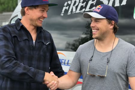 NY TRENER: PK Hunder blir ny trener. Her sammen med hovedtrener Espen Berg-Johnsen. Foto: NTG Lillehammer