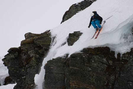 Vann, foss og fjell. Varierte naturelementer gir mange muligheter.
