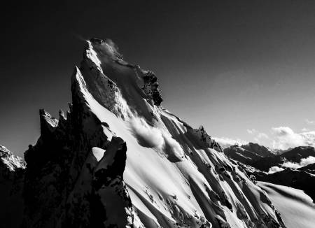 SPEKTAKULÆRE GREIER: Nikolai Schirmer i aksjon i Chamonix.