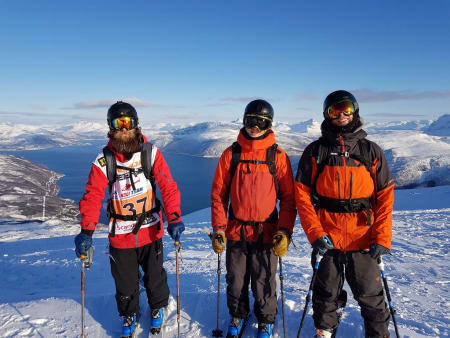 fv: Trygg, Adrian Krohn Tøien og Ole Espen Aldal under Andørja Freeride i år.