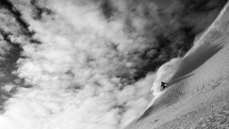 SUPERFOTOGRAF: Ett av svært mange blinkskudd signert Oskar Enander i Engelberg.