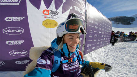 ETTER SESONGEN: Hedvig Wessel blir svært rørt når hun oppsummerer sin første, hele sesong i Freeride World Tour.