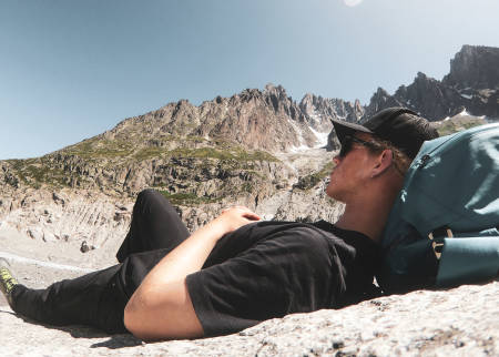 PÅ SPONSORFERIE: Stinius i et rolig øyeblikk på Chamonix-tur med Arc´teryx.