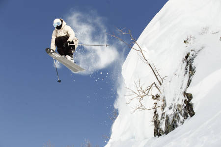 HJEMMEBANE FOR EN BERGENSER: Benjamin Forthun i aksjon hjemme i Eikedalen skisenter like utenfor Bergen. Foto: Alric Ljunghager