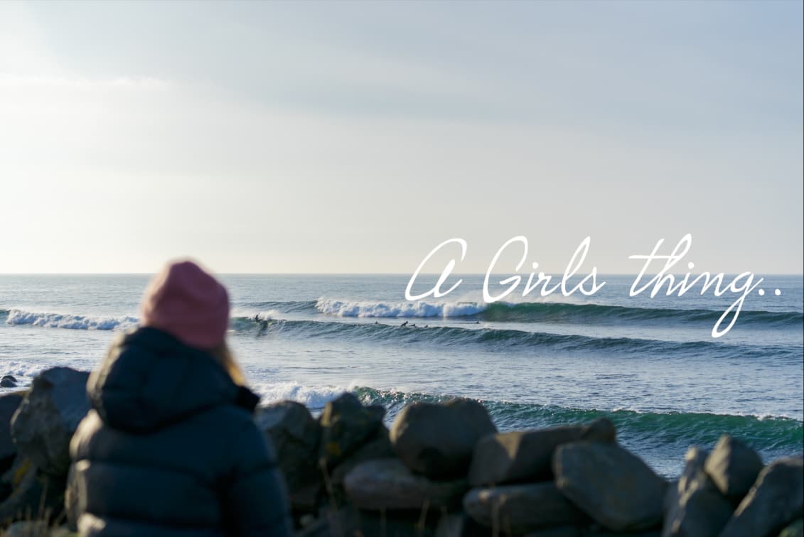JENTEFILM: Åtte minutter med landets beste kvinnelige surfere på noen av landets tøffeste spots.