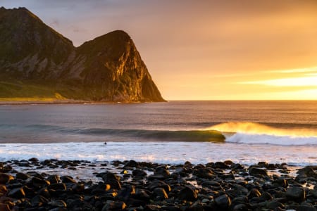 Solnedgangen i Lofoten - magisk. Foto: Hallvard Kolltveit