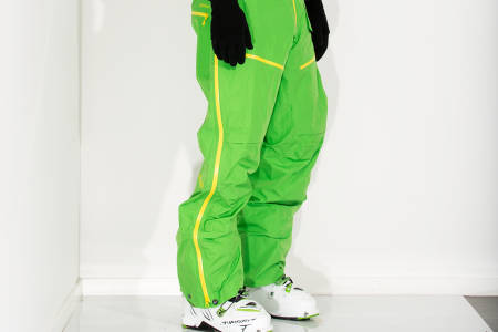 DENNE BUKSA: Str L | Pris: 3999 kroner | 589 gram.