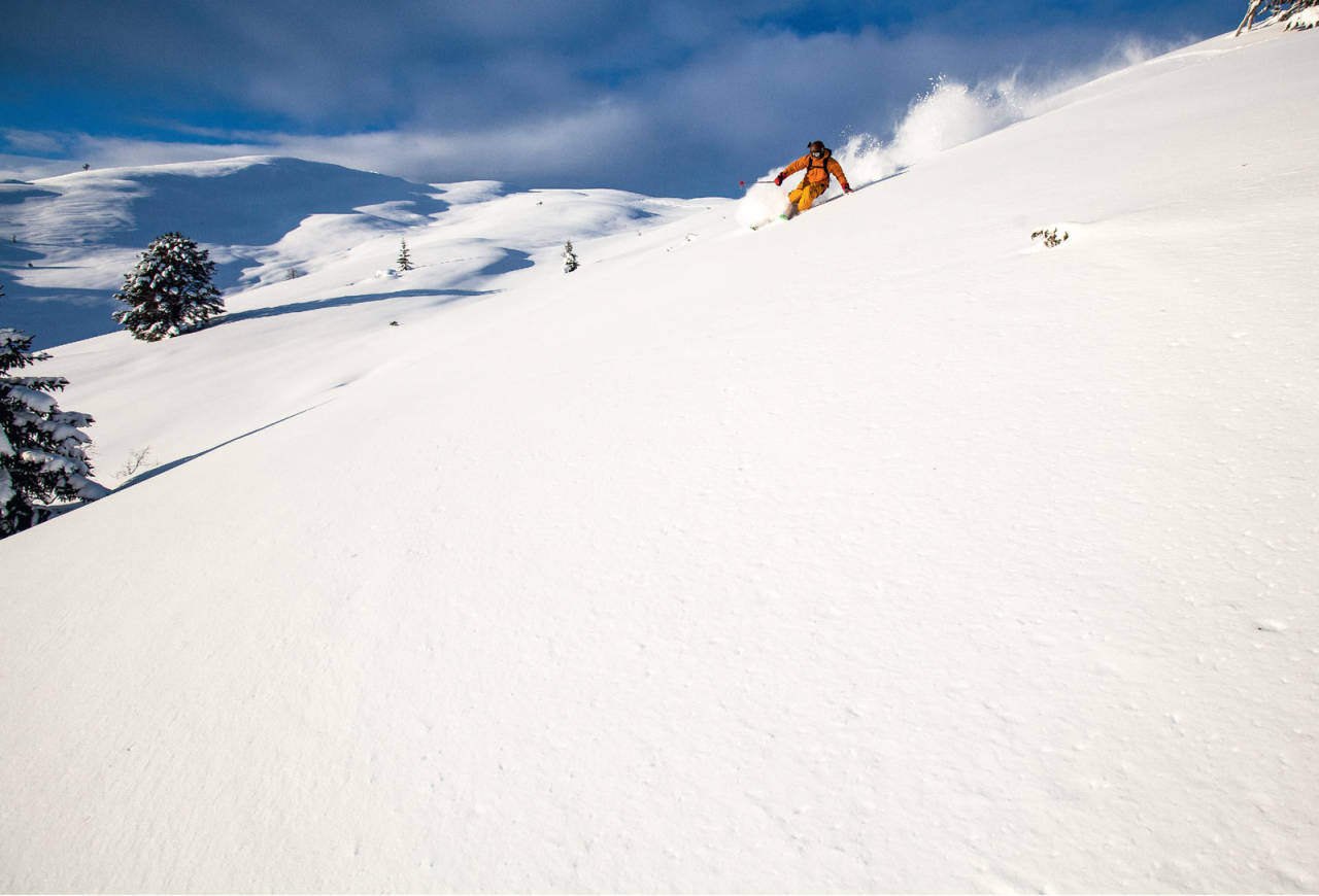 Toppflankane på Heggmyrane er opne og snøsikre. Foto: Christian Nerdrum. / Toppturar i Sogn