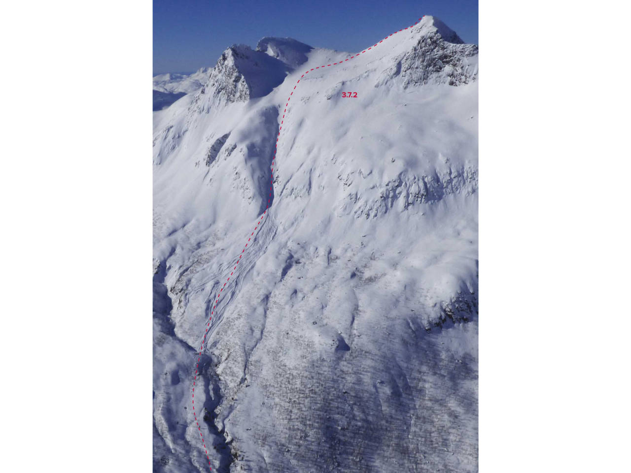 Fiskefjordtindan 967 moh fra Toppturer rundt Harstad