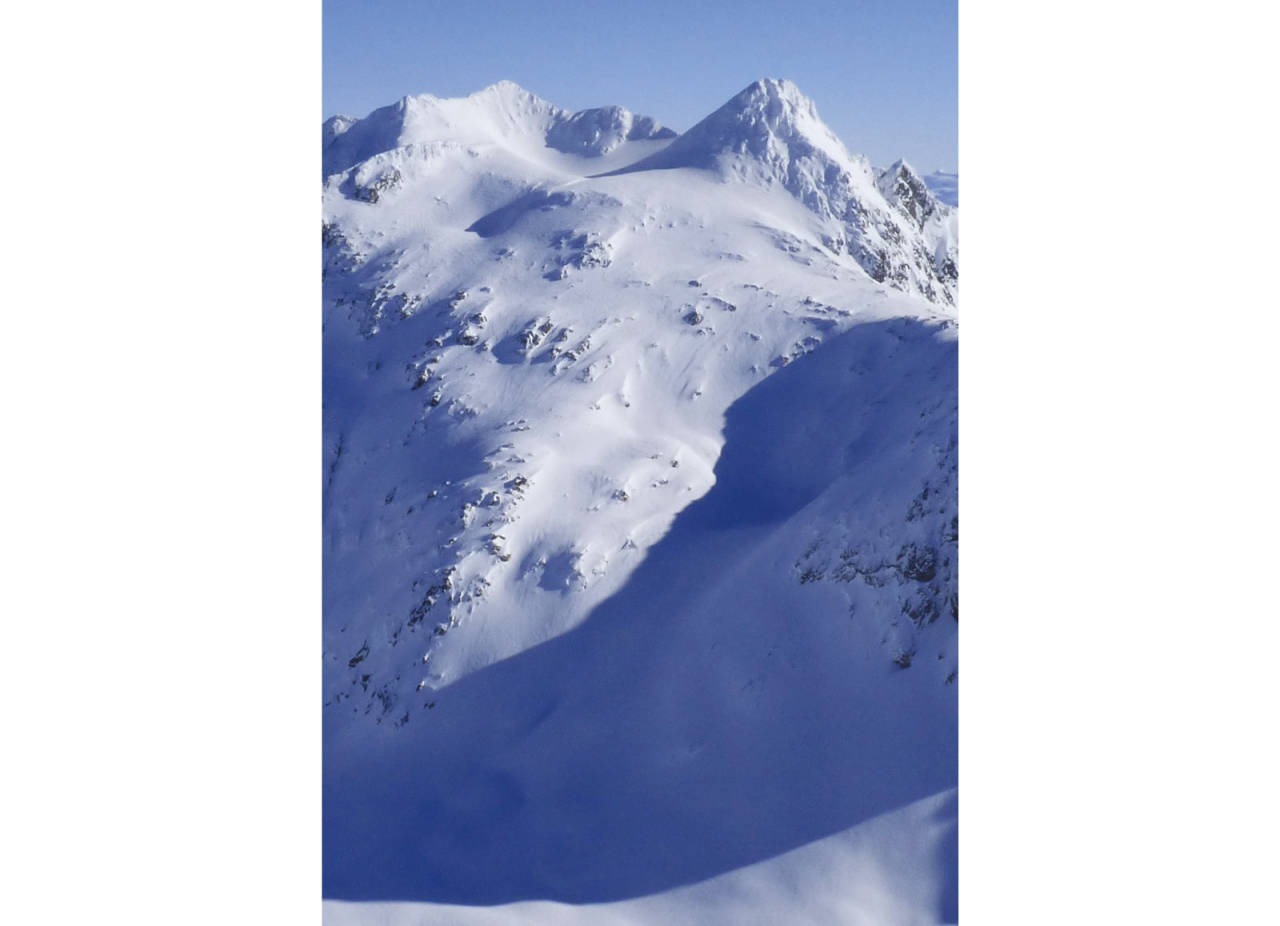 Snøtindan 996 moh fra Toppturer rundt Harstad