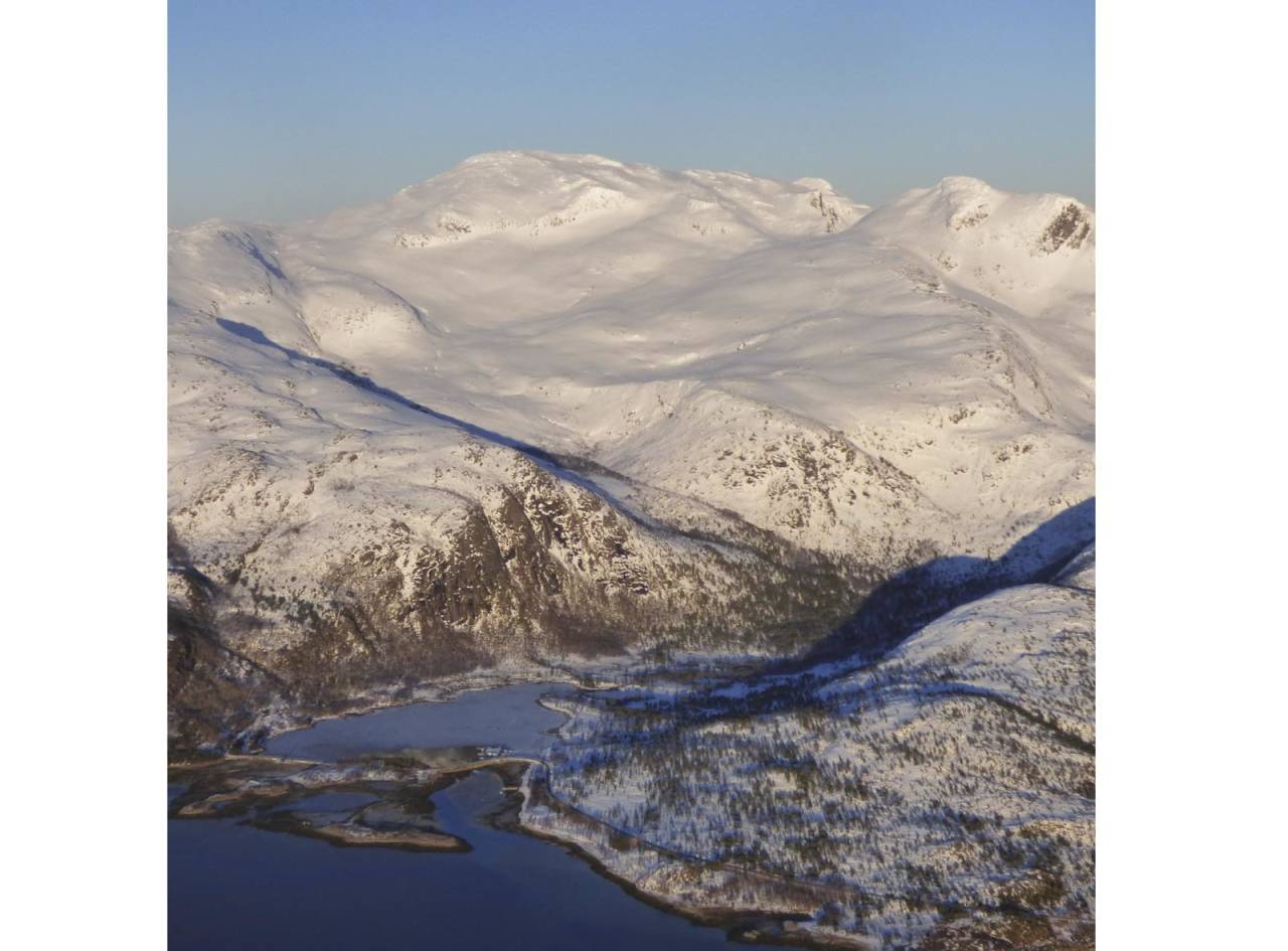 Trollfjellet 1010 moh fra Toppturer rundt Harstad