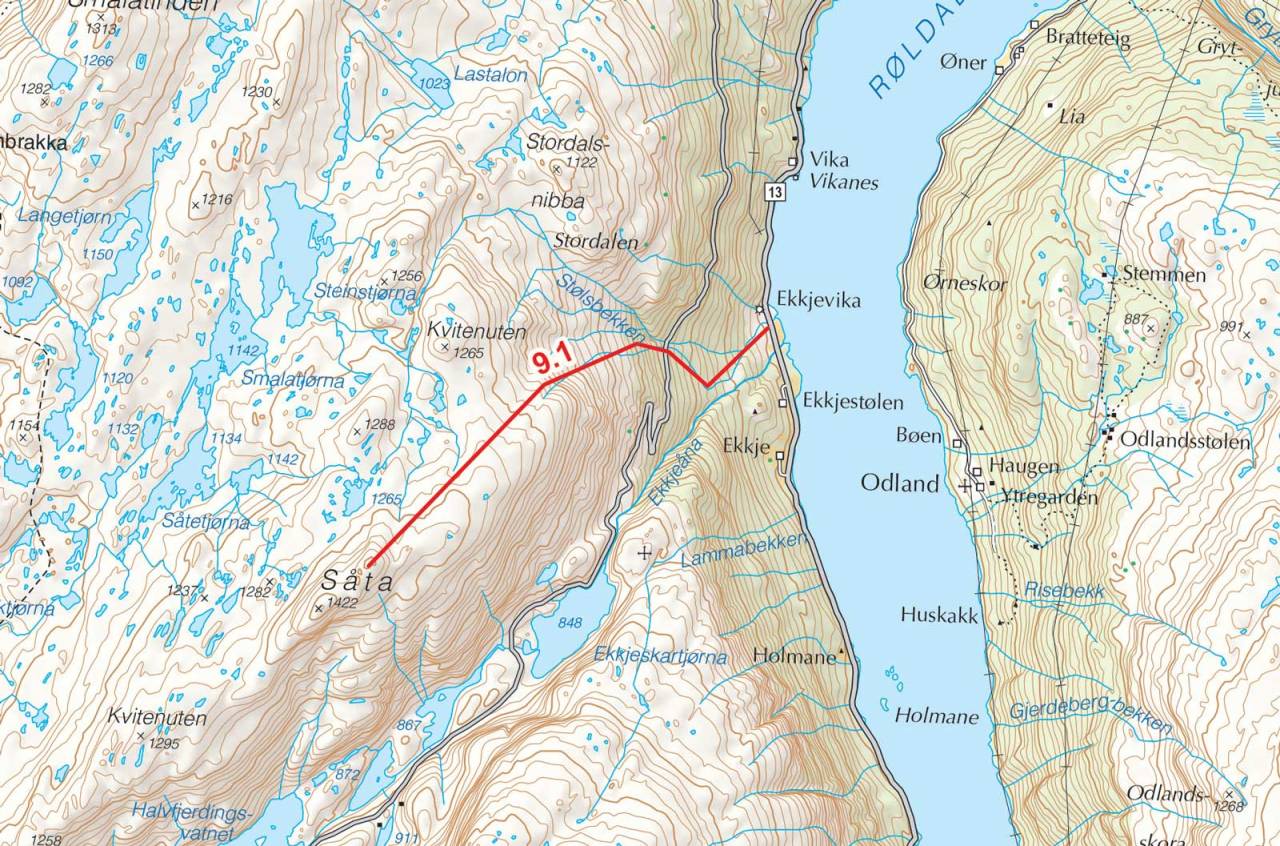 Kart over Røldalsåta med inntegnet rute. Fra Toppturer i Sørvest.
