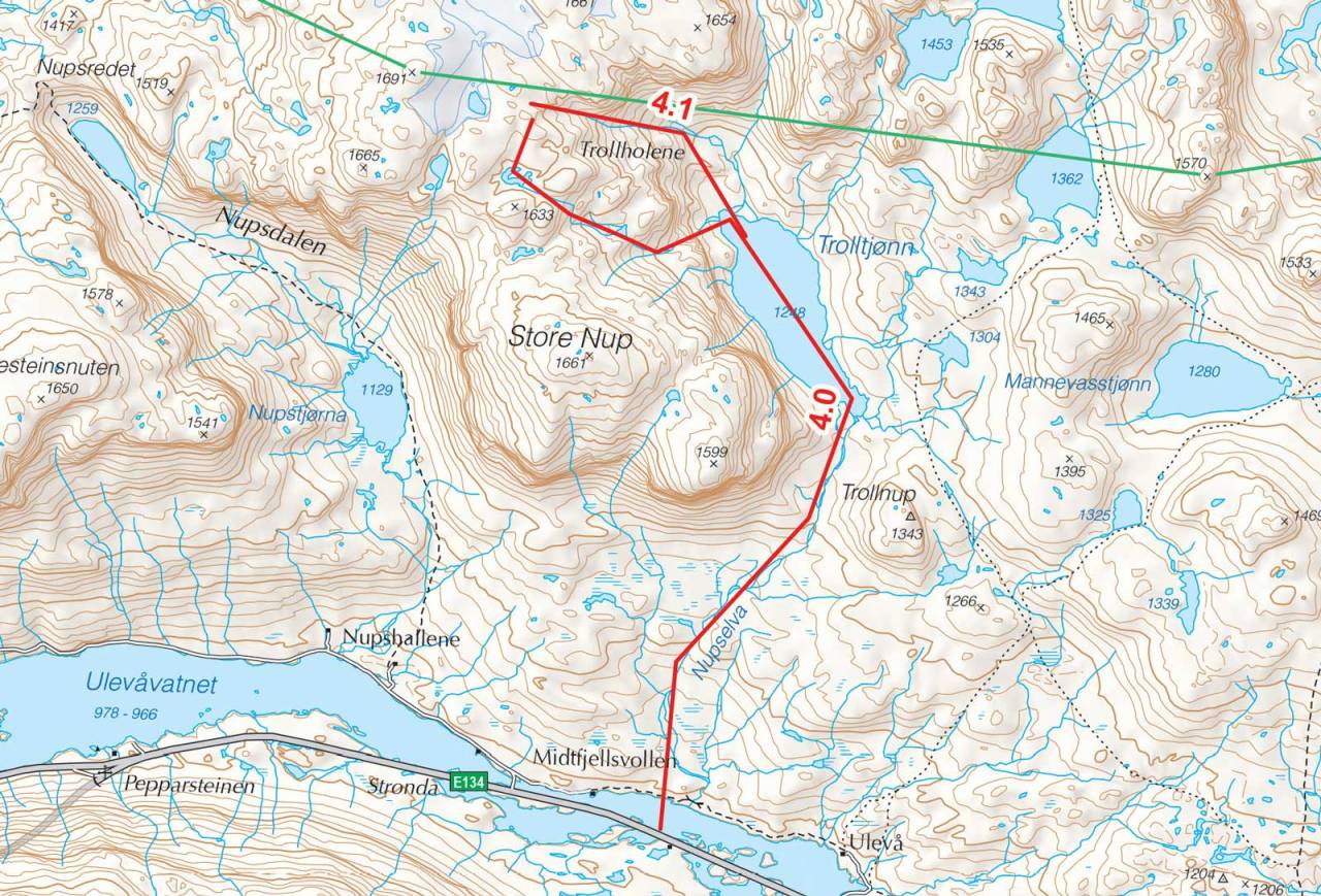 Kart over Trollholene med inntegnet rute. Fra Toppturer i Sørvest.