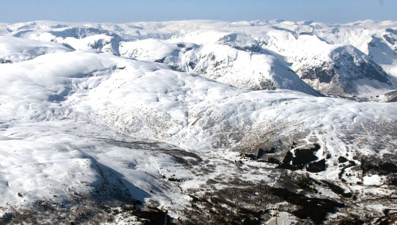 Blåfjell, Kambafjell og Hodlekve. / Toppturar i Sogn.