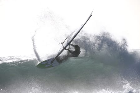 LOCAL: Lokalsurfer Per Christian Brodschöll var naturligvis også på plass. Ryktene forteller at det ble en dyr affære for ham denne gangen. (arkivbilde). Bilde: Nils-Erik Bjørholt