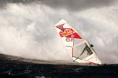 Mange skikjørere vil til Whitewater. Terje Tuft får nok på Lista. Foto: Otto L. Motzke
