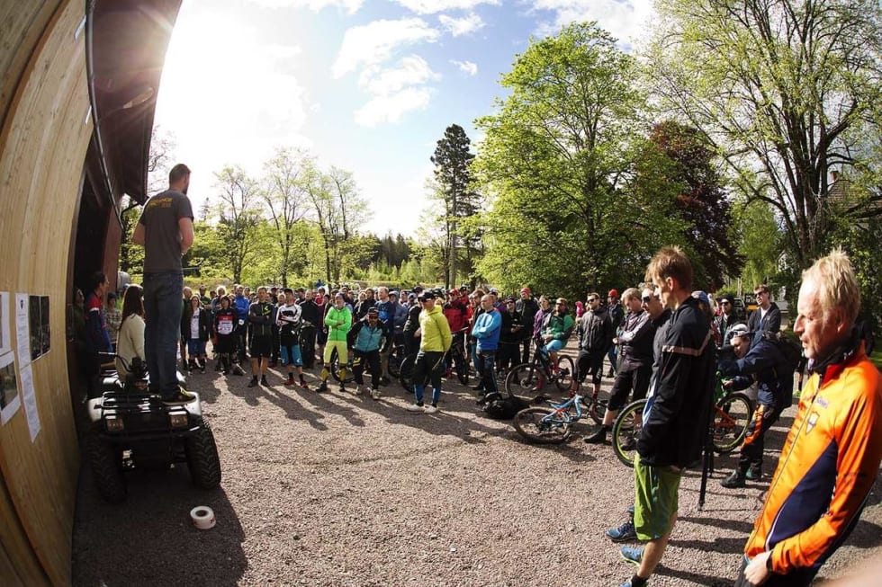 NY ORDNING: I årets første 80/20-ritt på Nesbyen, blir det prøvd ny startordning. Foto: Kristoffer H. Kippernes 11-03-25_lightboxorg