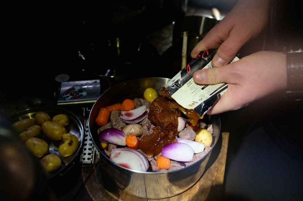 MAT MÅ MAN HA: Bare ett av mange gode turmåltider underveis. DSCF0435