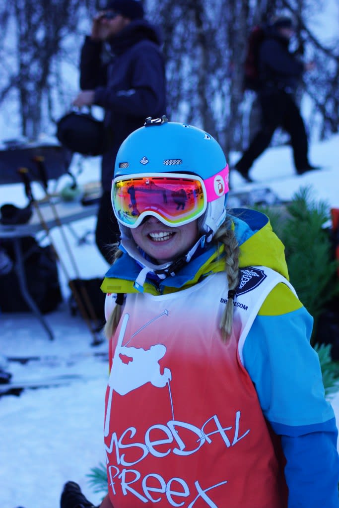 Hedda-blid.low_-683x1024