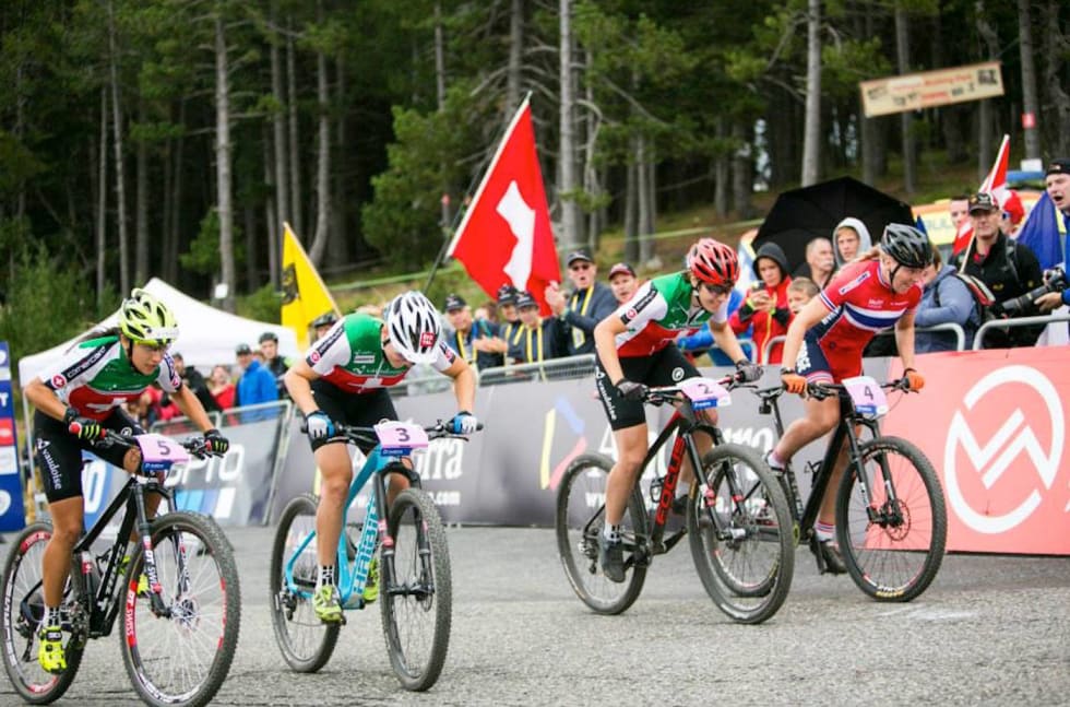 Ingrid Sofie Bøe Jacobsen sikret Norges eneste medalje i VM da hun tok sølv i sprinten. Ingrid Sofie Bøe Jacobsen VM-sølv Andorra