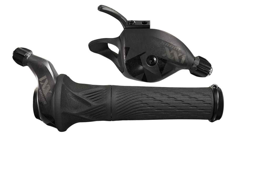 SM_XX1_EAGLE_GripShift_Black_Front_MH