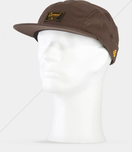 Caps