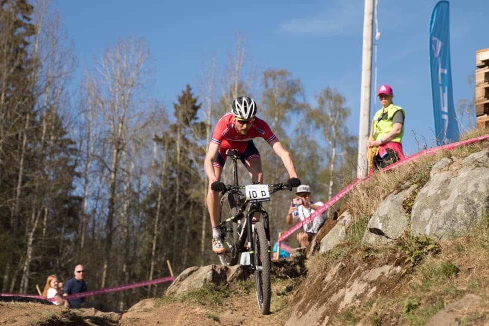 Sondre Kristiansen kjørte andre etappe og vekslet som nummer fem med Elisabeth Sveum. Foto: Bengt Ove Sannes Sondre Kristiansen - Relay - Bengt Ove Sannes