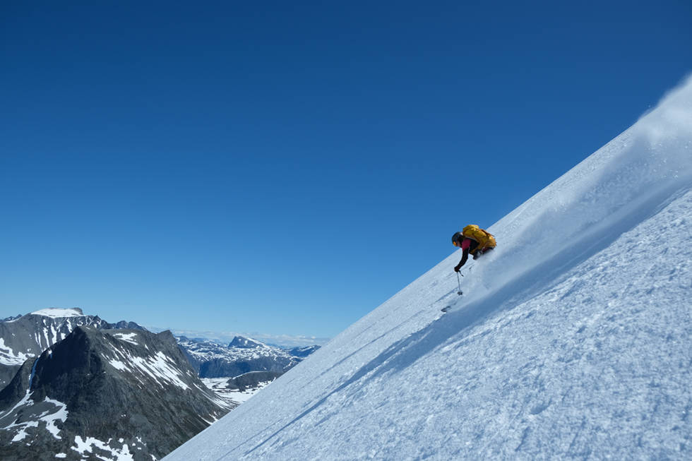 Åsa Kunnas fra Ålesund nyter svinger i julipudder. Foto: Linda Bakken Alnestind topptur