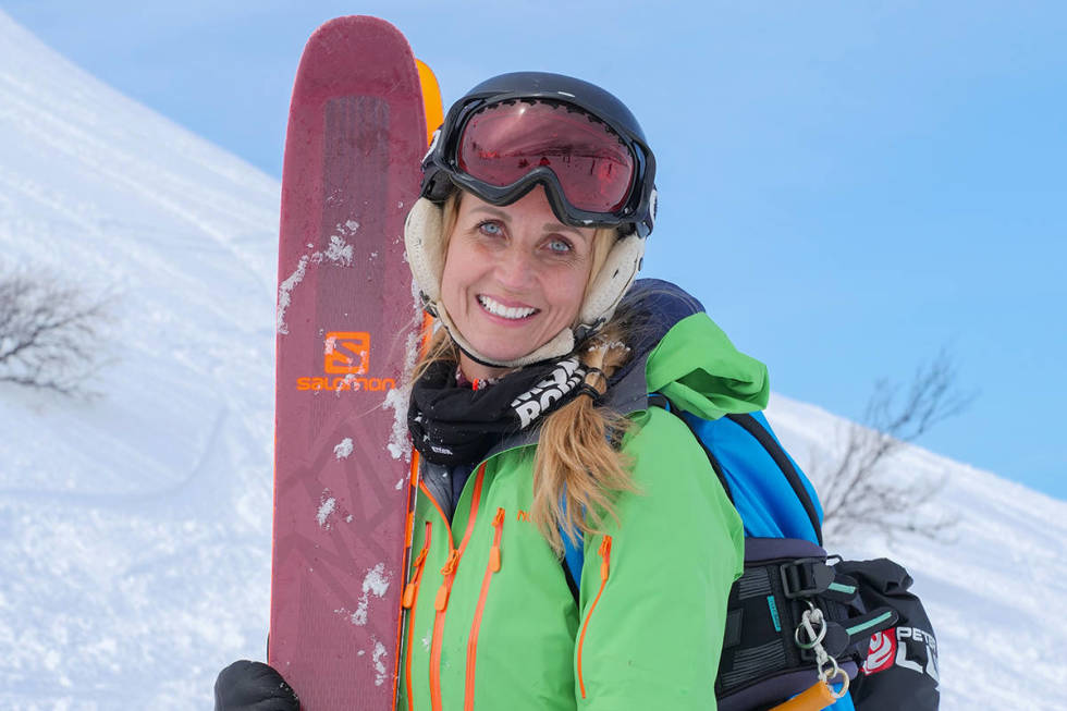 KOMMUNELEGE: Benedicte Severinsen er selv en aktiv snowboarder og skikjører. Her fra Hovden skisenter. Foto: Robbin Tiller Benedicte Severinsen