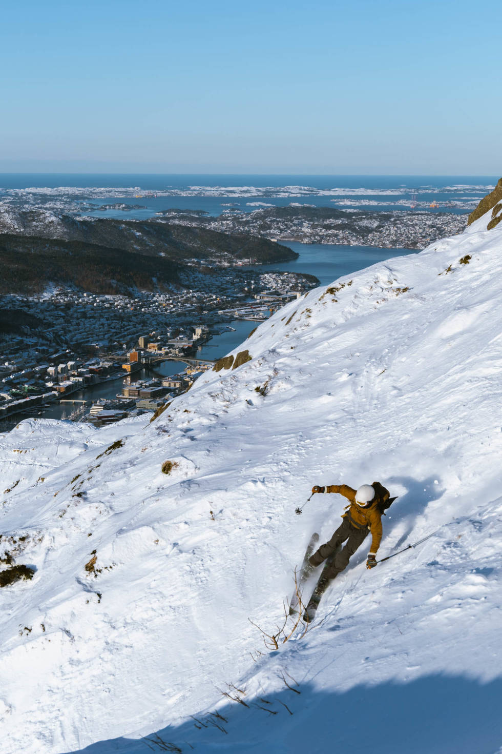 Har alltid drømt om å stå ned Ulriken, fikk endelig mulighet til det i helgen. Lørdag 06.02 På bildet: Kristian Sørense Sten, Sted: Ulriken, Bergen. Foto: Christer Voll Ulriken