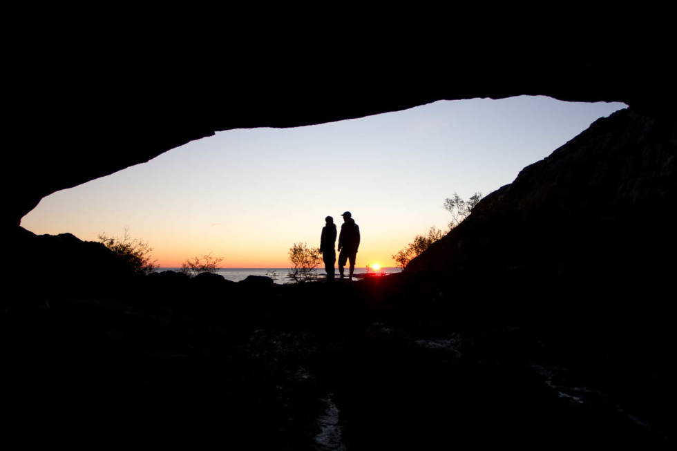 PERLE: Flatanger i solnedgang. Foto: Lars Larsson. PERLE: Flatanger i solnedgang. Foto: Lars Larsson.