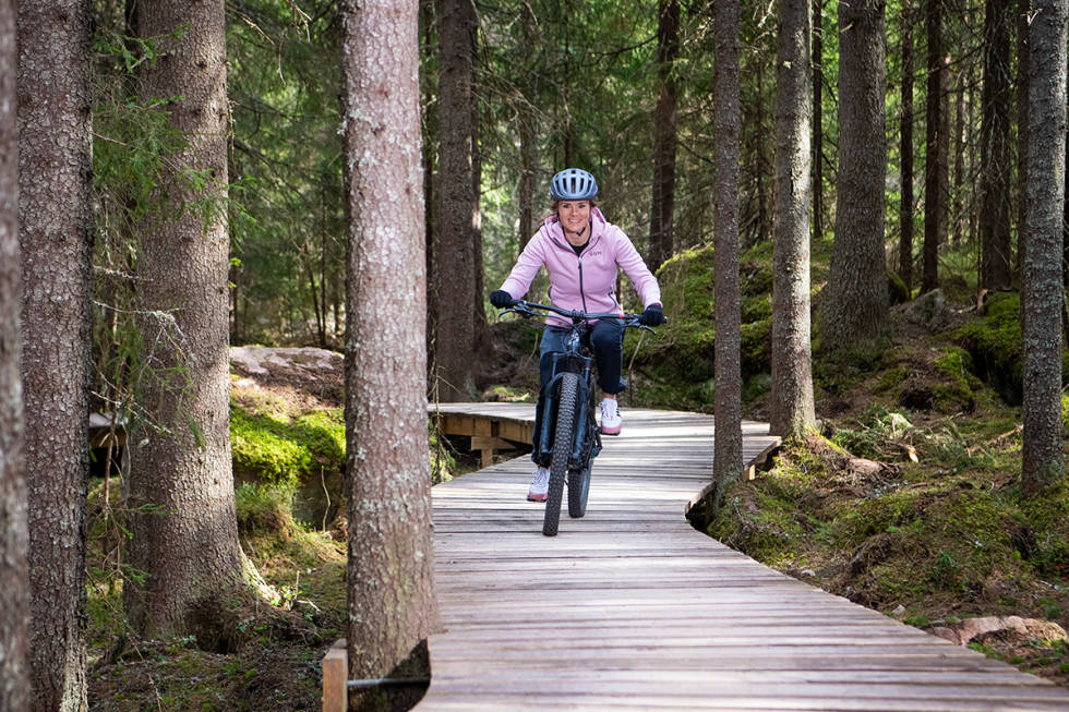 SYKKEL: Helene Olafsen testet sykkelparken i Trysil. Foto: Ola Matsson Helene Olafsen
