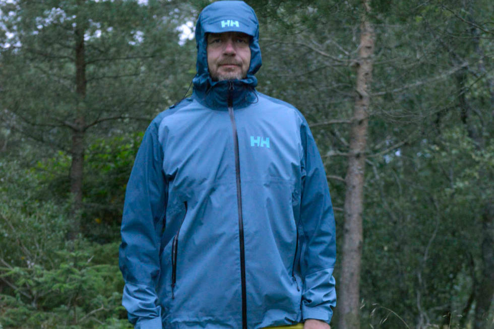 Helly Hansen verglas infinitiy regntøy dame og herre. Foto: Egill Danielsen Helly Hansen Verglas