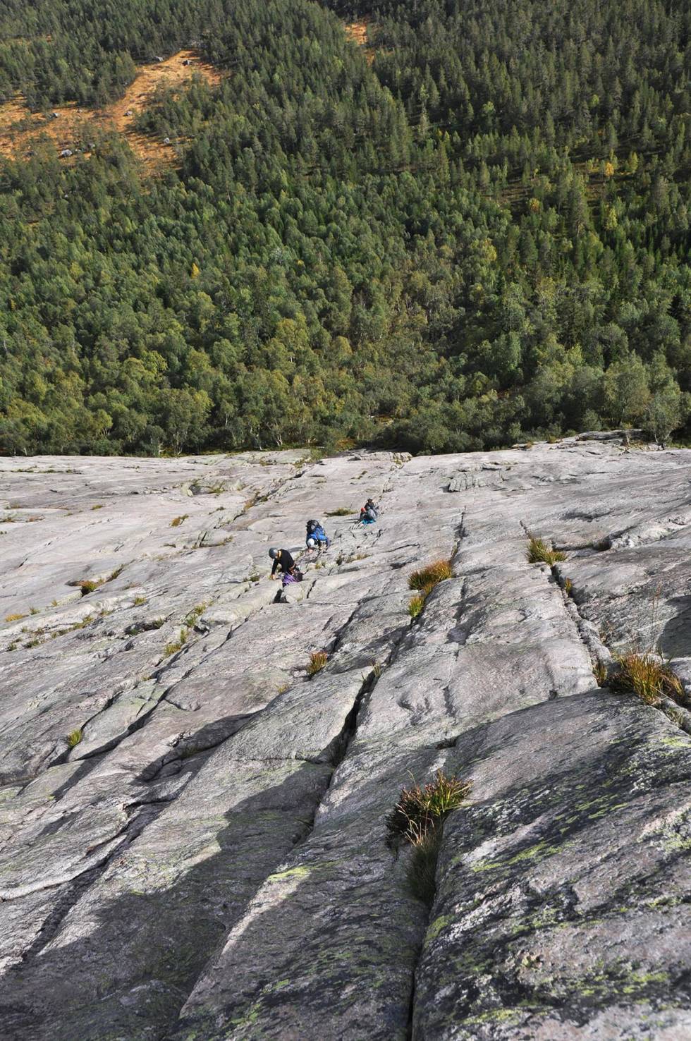 SNILL SAK: Via Lara (4+) er en klassiker for ferske klatrere. Foto: Sandra Lappegård Via Lara