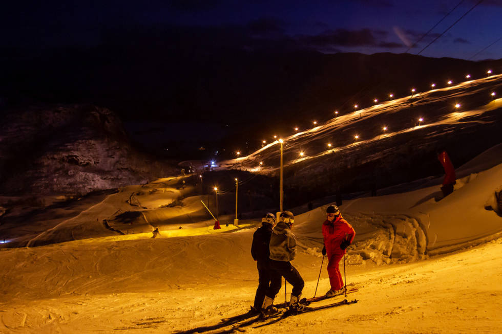 EIKEDALEN: Det er kveldskjøring i Eikedalen nå. Foto: Eikedalen skisenter Kveldskjøring i Eikedalen