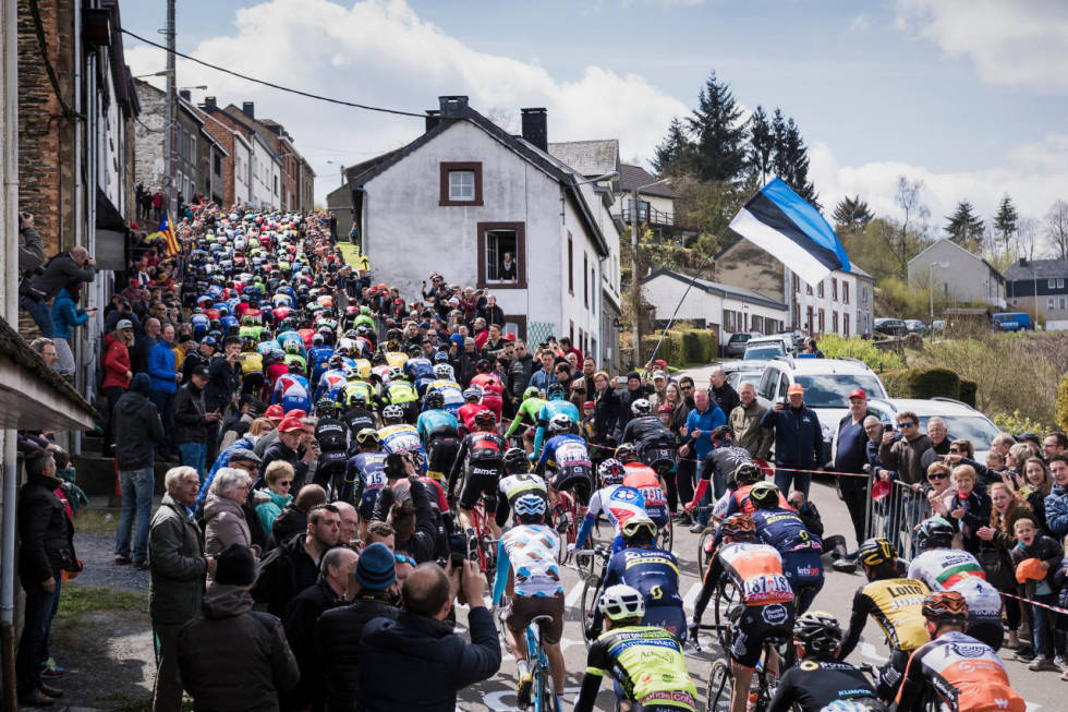 IKONISK: Liège-Bastogne-Liège på Côte Saint Roche i Houffalize. Foto: Kristof Ramon Liege