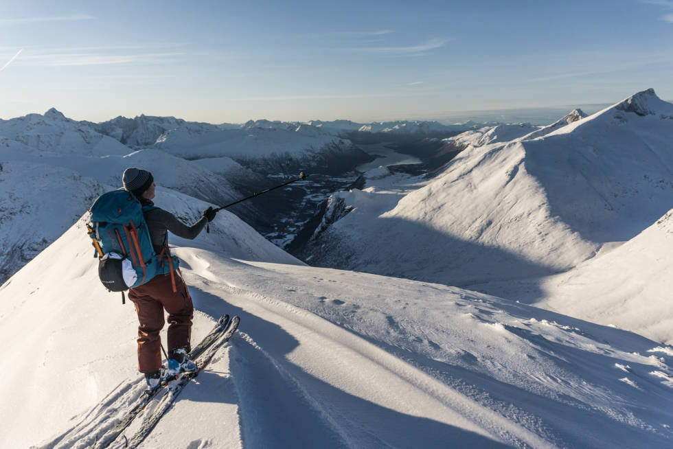 TRE DAGER: Marthe Kristoffersen og Lisen Strøm var tre dager i Romsdalen, og startet turen torsdag. Foto: Matias Myklebust Lisen Strøm