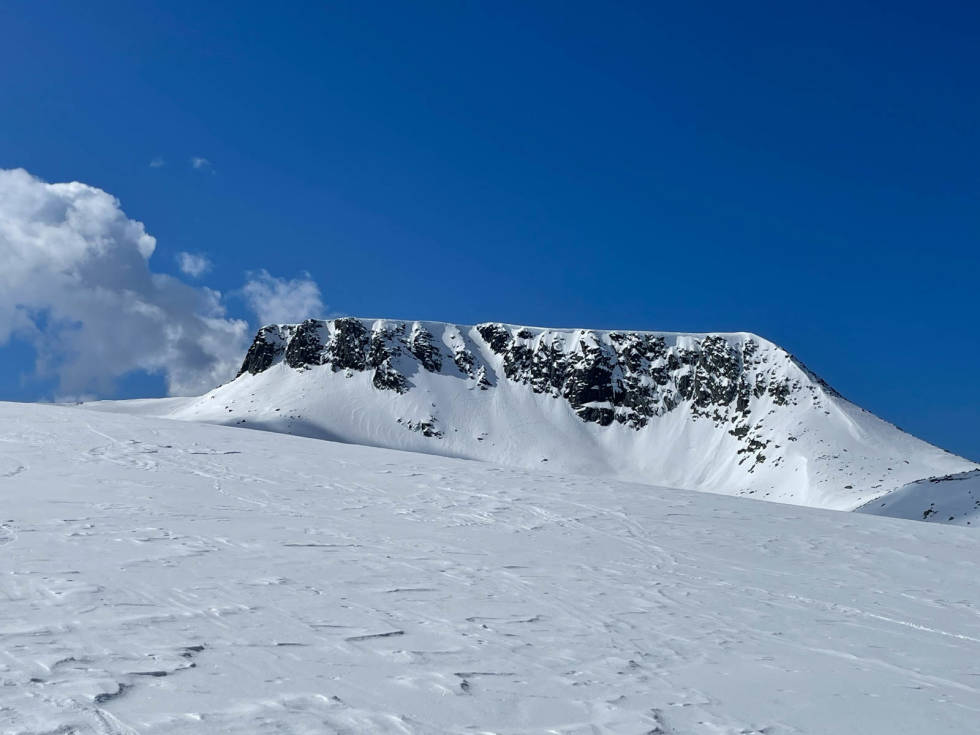 FIN TUR: Omnatind er en skikkelig klassiker i Rosendal. Foto: Bjørn Magnus Worakit Kronen Omnatind Rosendal