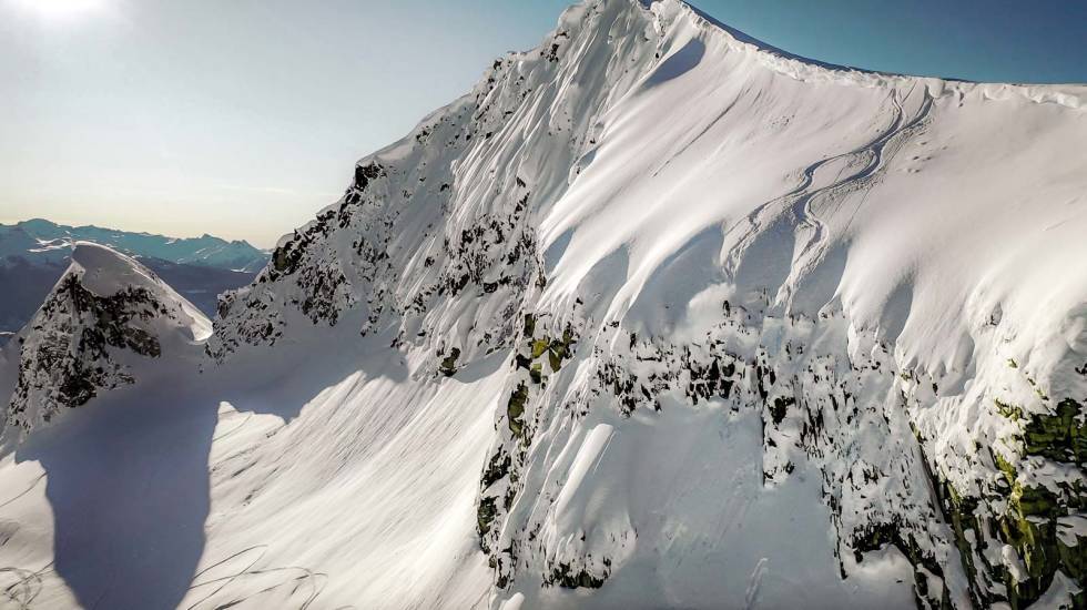 FRA FILMEN: Tonje Kviviks skicrew The Blondes ble til da hun ble introdusert for Emily Childs med ordene – «dere liker jo begge klipper». Som du ser stemmer det bra for Tonje. Bilde: MSP Tonje Kvivik