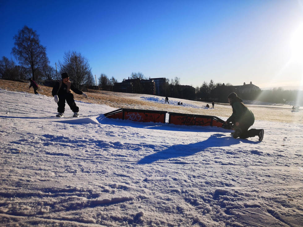 RAILS: Det er flere ulike typer rails og ledger i parken. Foto: Henrik Alpers Torshovdalen park
