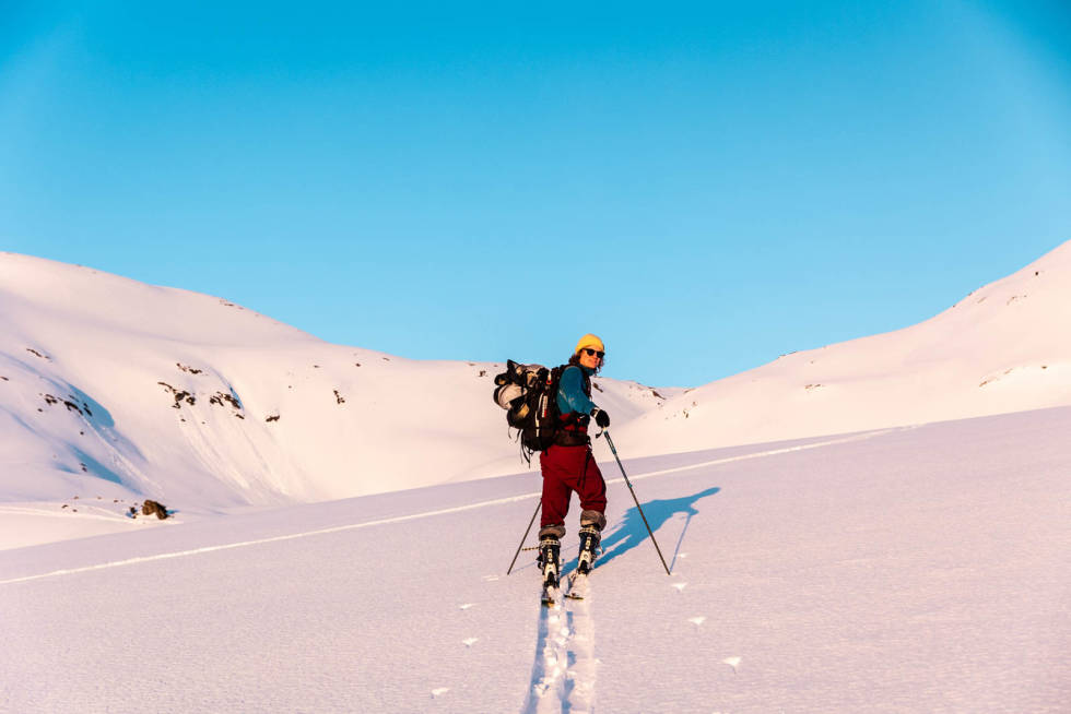 Lars Berglund nyter ettermiddagsola på vei opp til Sollidalsaksla. Foto: Andreas Løve Storm Fausko Sollidalsaksla