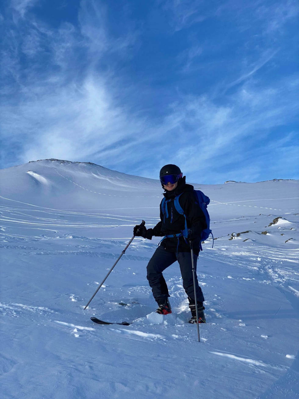 Bilde fra randoneetur på Lille Blåmann på Kvaløya i Troms. Stor snøskredfare så må velge trygge fjell. Må også innrømme at bilde er fra sist helg da vi har voldsom storm i nord nå, og det er ikke fjellvær. Foto: Vegar Hustad Kvaløya