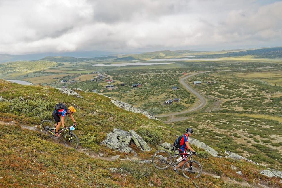 Bratt nedover. Foto: Ola Morken Bratt nedover Offroad Valdres 2018 - Ola Morken 1400x933